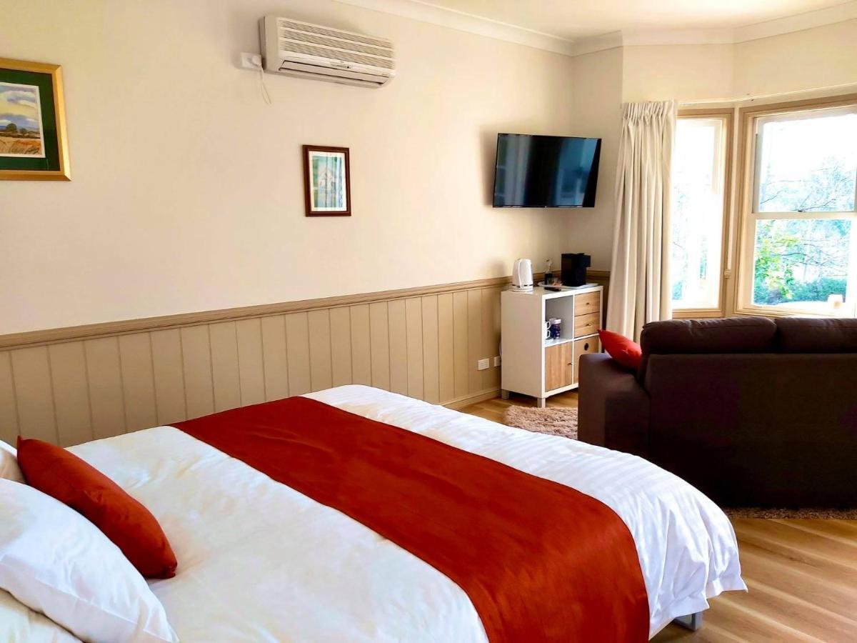 Accommodation Creek Cottages & Sundown View Suites Ballandean Экстерьер фото